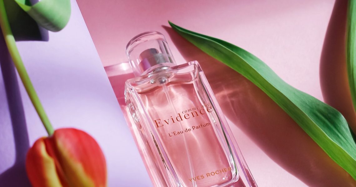 Świeże perfumy damskie – jakie nuty zapachowe tam dominują?